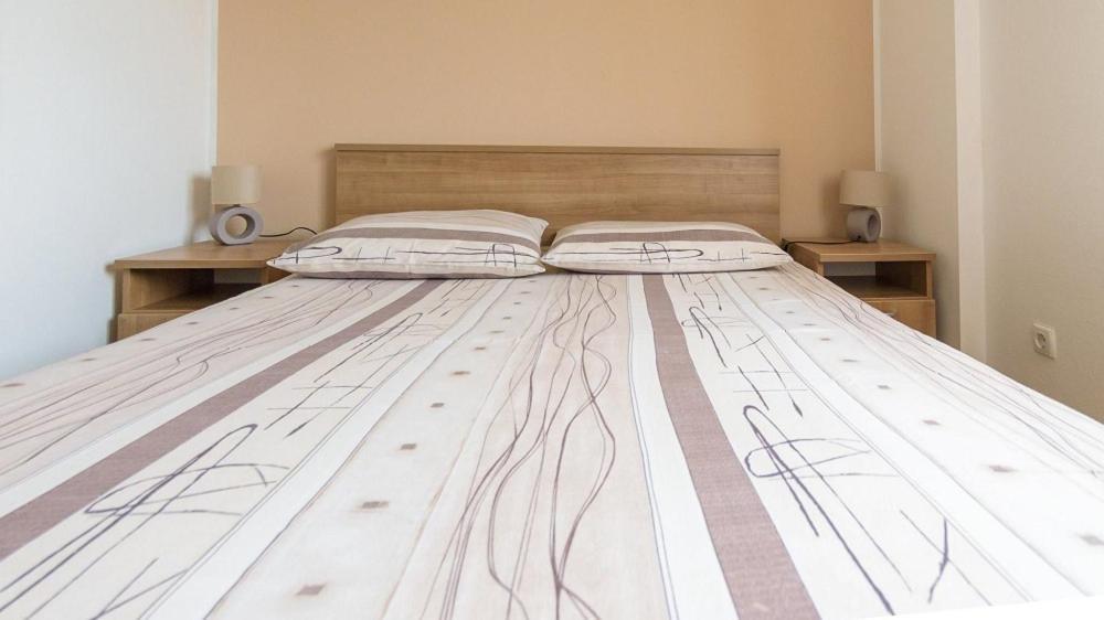Apartments Kraljic Крк Екстер'єр фото